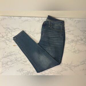 Style & Co Size 8P Petite Skinny Leg Jeans Soft Stretch Denim Dark Wash